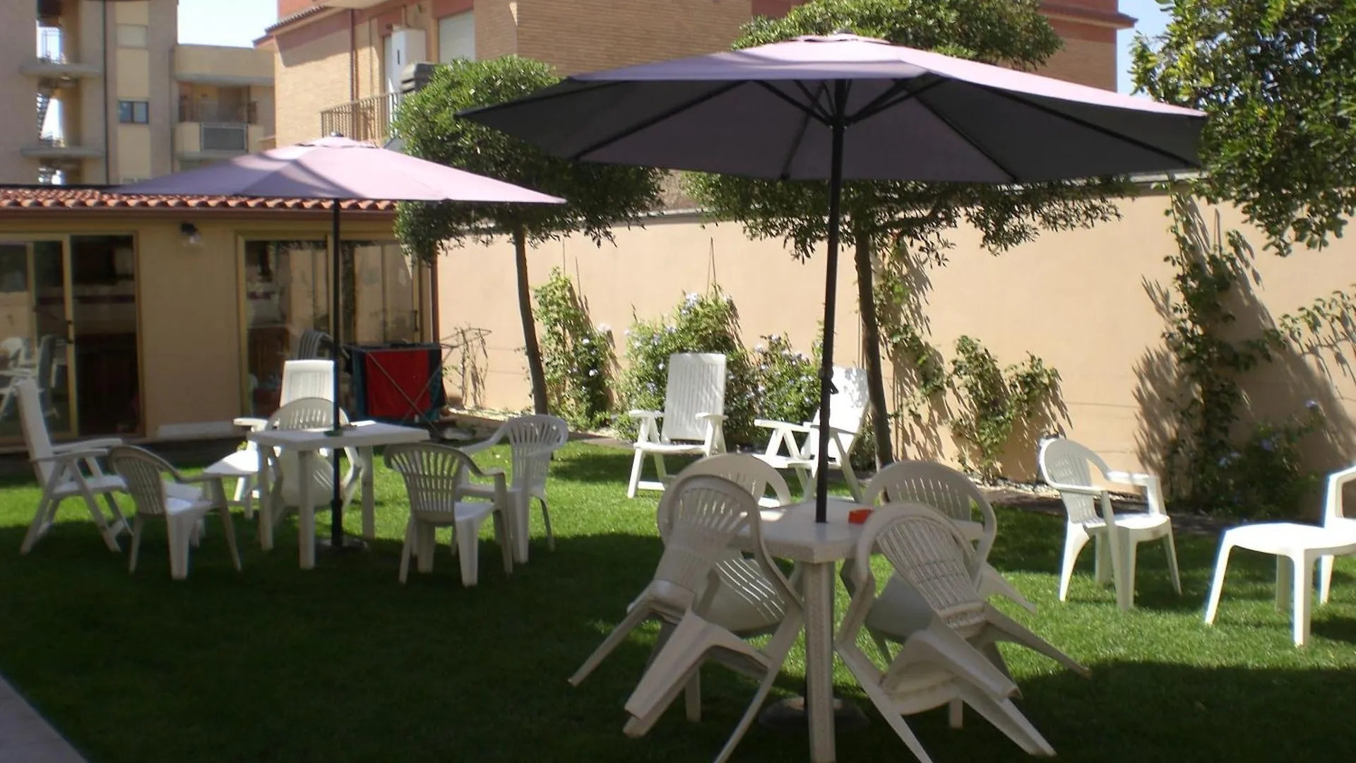 B&B Le Ortensie Fiumicino Italia